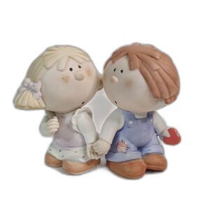 Vtg BUMPKINS Valentine's Boy Girl Holding Hands Heart Bisque Collectible Figures